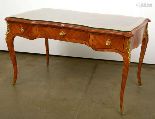 Bureau plat Louis XV en bo