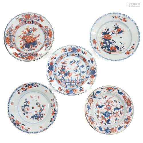 A Collection of 5 Plates