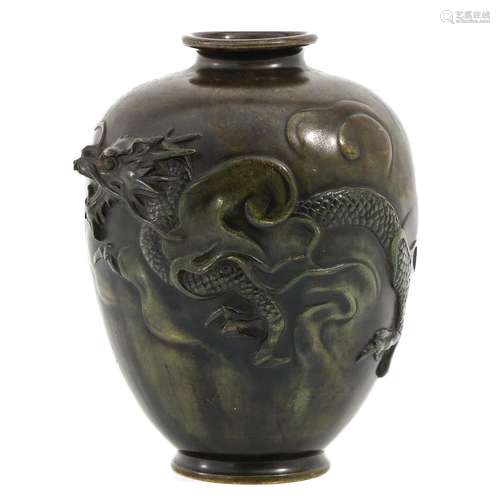 A Bronze Japanese Vase