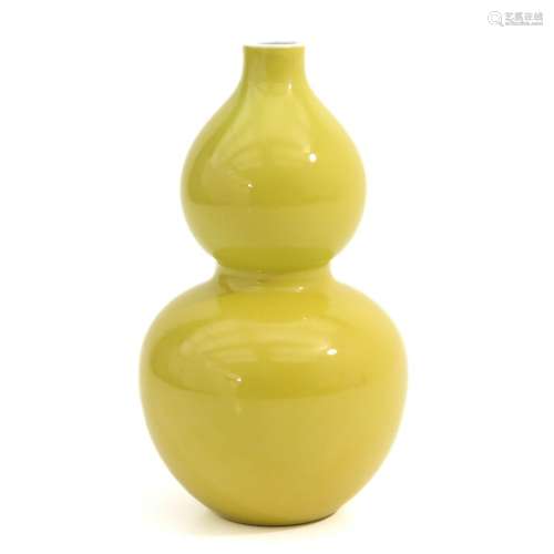 A Yellow Gourd Vase