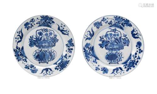 A pair of blue and white porcelain dishes, decorated with a ...