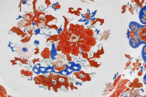 An Imari porcelain charger, decorated with flowers