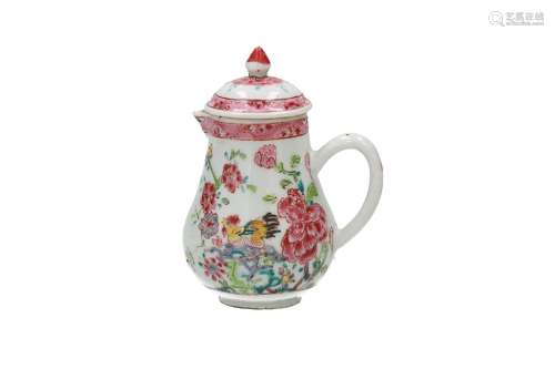 A famille rose porcelain lidded milk jug, decorated with roo...