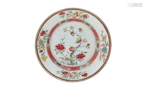 A famille rose porcelain dish, decorated with flowers and bi...