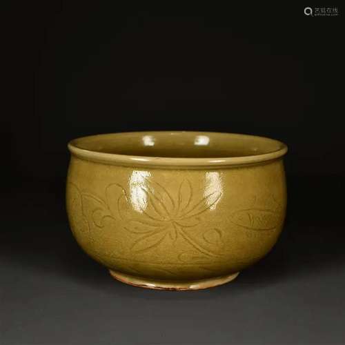 Official Kiln Eel Yellow Glaze Incised Fish and Water Grass ...