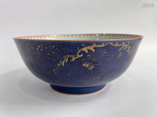 A large blue ground gilt bowl, early Qing Dynasty Pr.