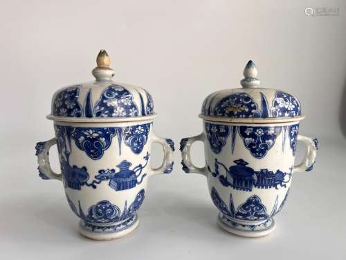 A pair of blue&white cups, Kang Xi Pr.