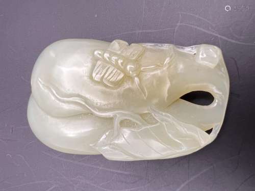 A jade pendant, Qing Dynasty Pr.