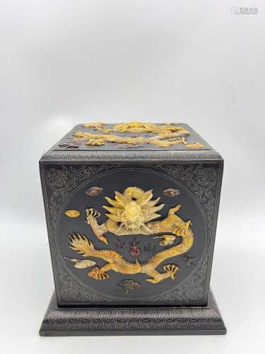 A wood box, Qing Dynasty Pr.