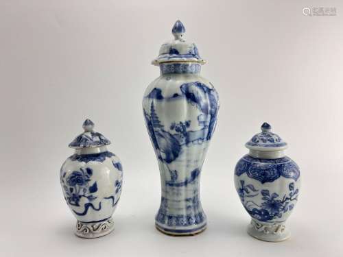 Three blue&white vases, Kang Xi Pr.