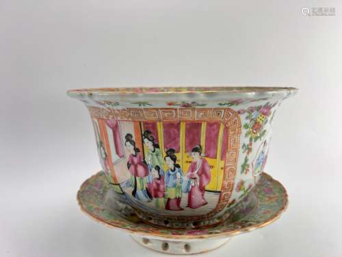 A flower basin with stand plater, Qing Dynasty Pr.