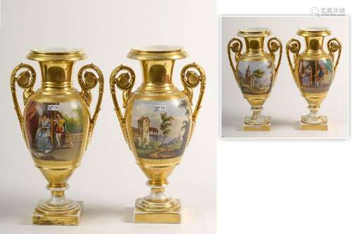 Paire de vases Empire en forme d'"Amphores" en por...