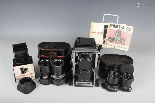 A Mamiya C33 Professional twin lens reflex camera, No. H3181...