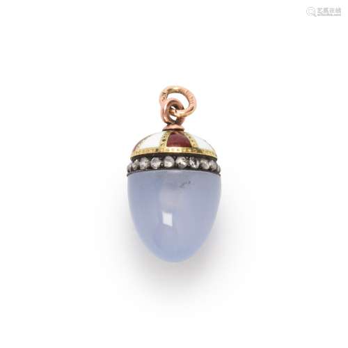 An Early 20th Century blue chalcedony egg charm, Fabergé
