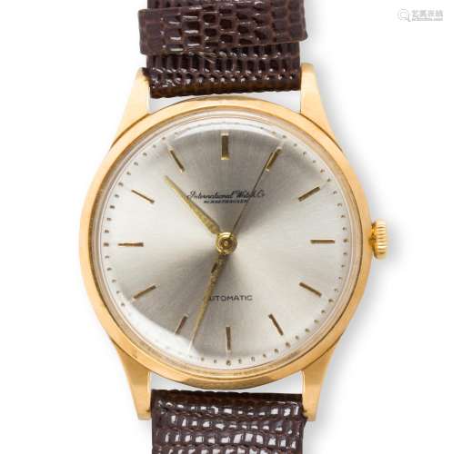 An eighteen karat gold wristwatch, Schaffhausen, IWC