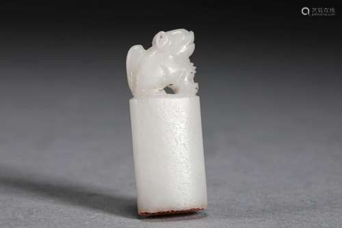 White jade seal of Qing Dynasty