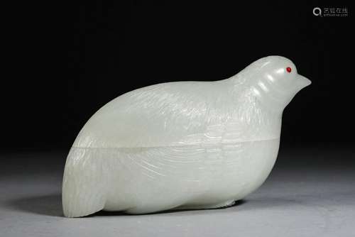 White jade quail cover box of Qing Dynasty