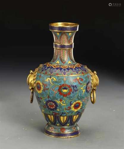 Cloisonne jar in Qing Dynasty