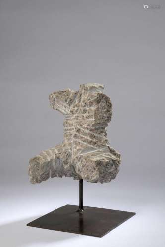 Denis MONFLEUR (né en 1962)<br />
Torse,  2000<br />
Sculptu...