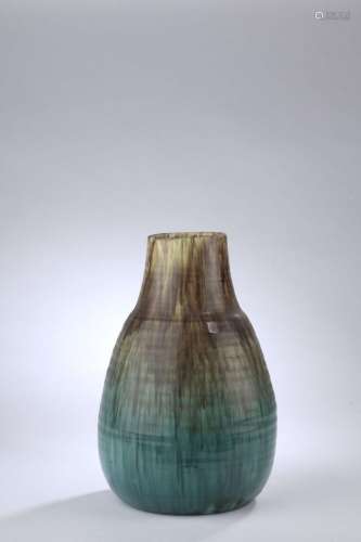 ACCOLAY (1945 -1983).<br />
Grand vase de forme ovoïde à lar...