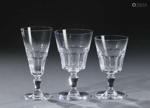 BACCARAT, modèle Missouri <br />
Onze verres à eau, onze ver...