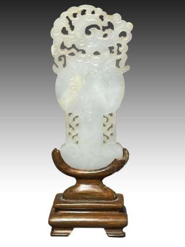 A CHINESE WHITE JADE PLAQUE, QING DYNASTY (1644-1911)
