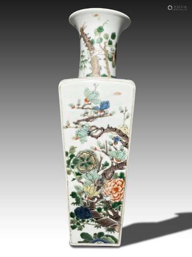 A CHINESE FAMILLE VERTE FOUR SEASONS ROULEAU VASE, GUANGXU M...