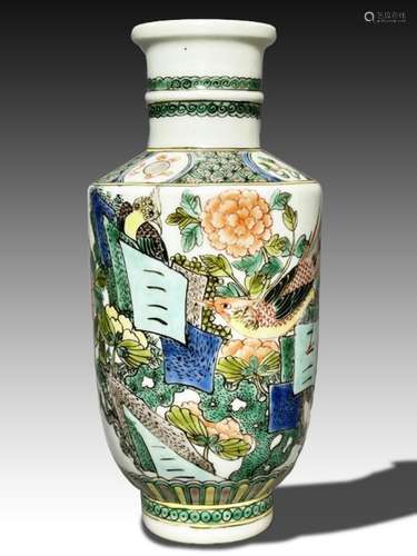 A CHINESE FAMILLE VERTE ROULEAU VASE, KANGXI MARK, QING DYNA...