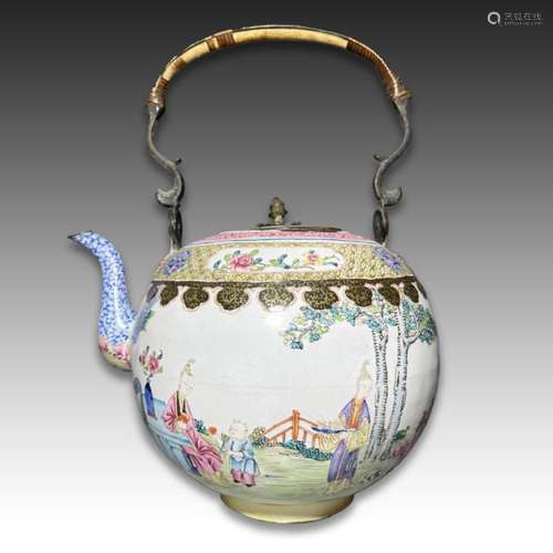 A CANTON ENAMEL FAMILLE ROSE TEAPOT, QIANLONG PERIOD (1736-1...