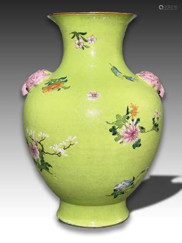 A CHINESE LIME GREEN GROUND FAMILLE ROSE VASE, QING DYNASTY ...