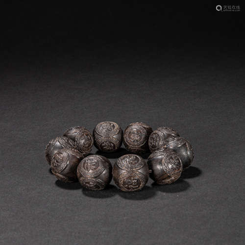 CHINESE AGARWOOD BRACELET QING DYNASTY