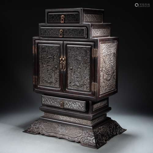 CHINESE ROSEWOOD DRAGON GRAIN CABINET IN QING DYNASTY