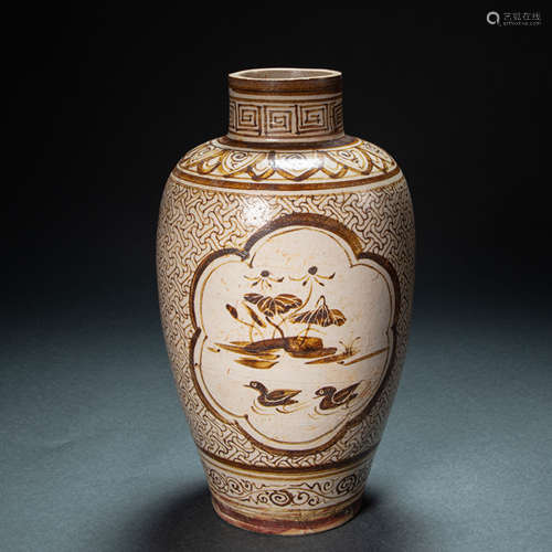 CHINA JIZHOU WARE PLUM VASE SONG DYNASTY