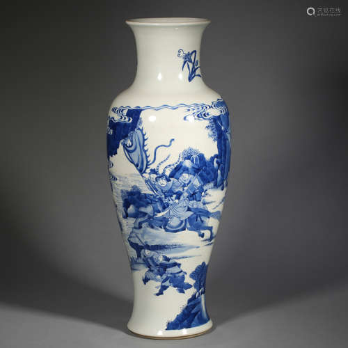 CHINESE BLUE AND WHITE PORCELAIN VASE FROM QING DYNASTY