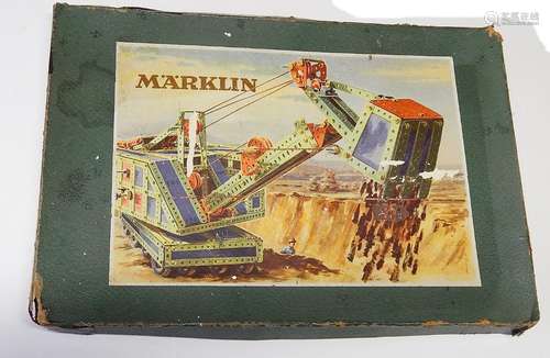 Märklin metal construction set with original box,played,arou...