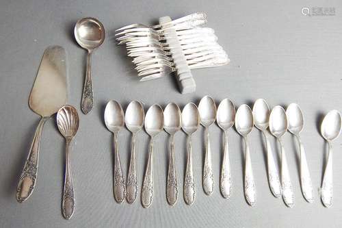 Konvolut ca.25-piece coffee cutlery with cake slider and cre...