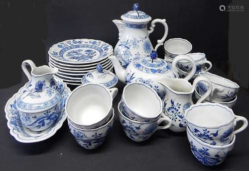 Approx.40-piece coffee and tea set