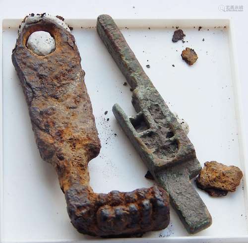 Roman key and drawer bolt