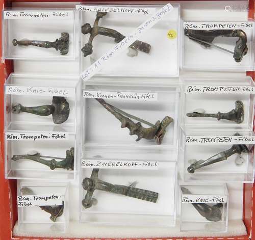 Mixed lot of 11 roman fibulae