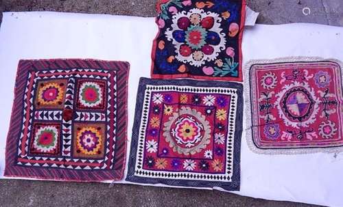 Mixed lot 4 tablecloths