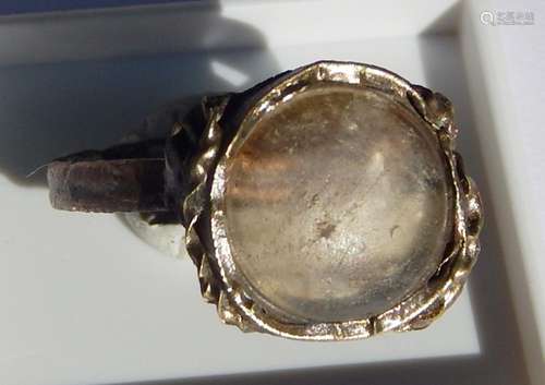 Roman ring with stone