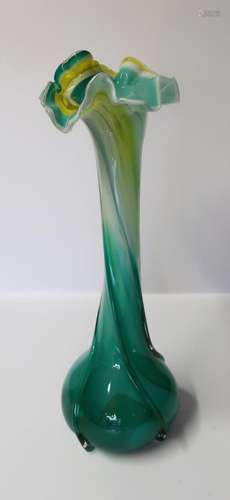 Flower vase with green-b