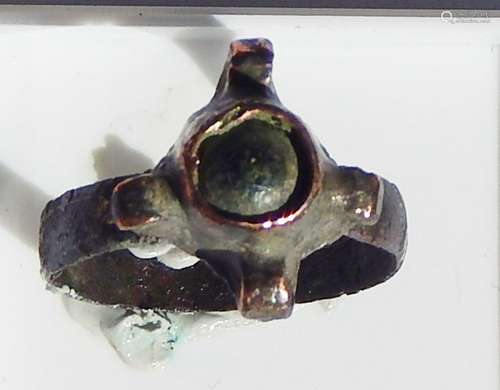 Roman ring with stone an