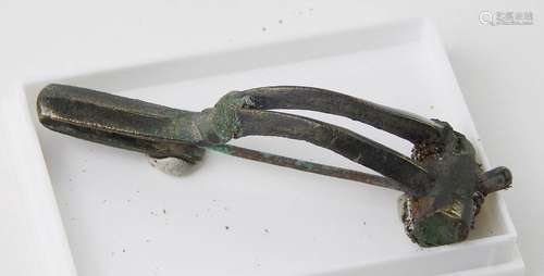 Roman double bow brooch