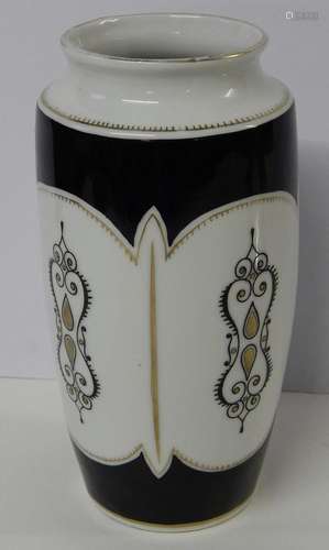 Flower vase,bottom side