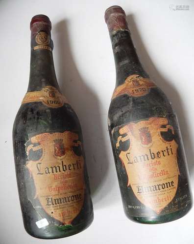 2 bottles of Lamberti Reci