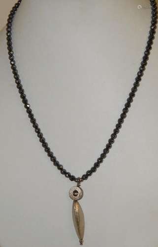 Necklace with hematite bea