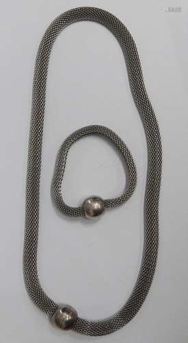 Necklace (inner diameter c