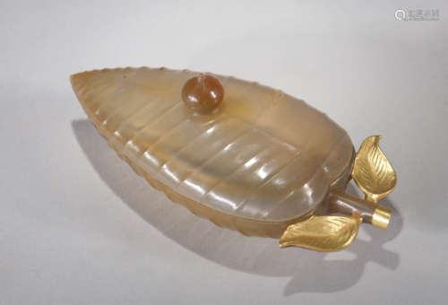 Carved Agate Leaf-Shape Box and Cover