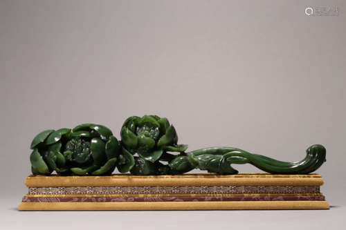 Spinach-Green Jade Flower Ornament with Stand